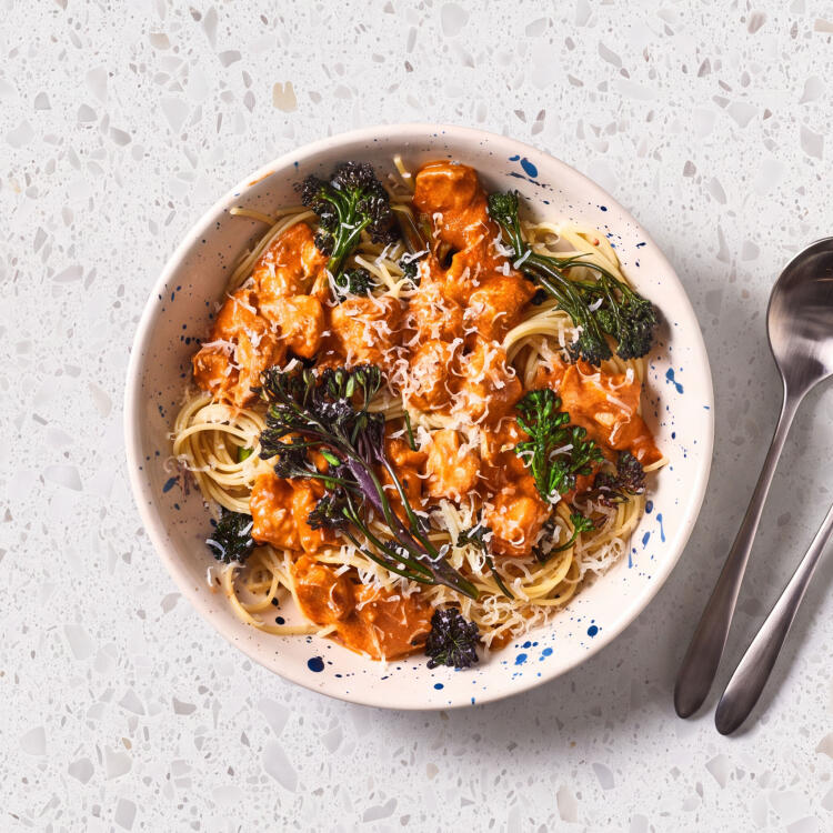 Creamy Tomato, Mushroom & Broccoli Spaghetti